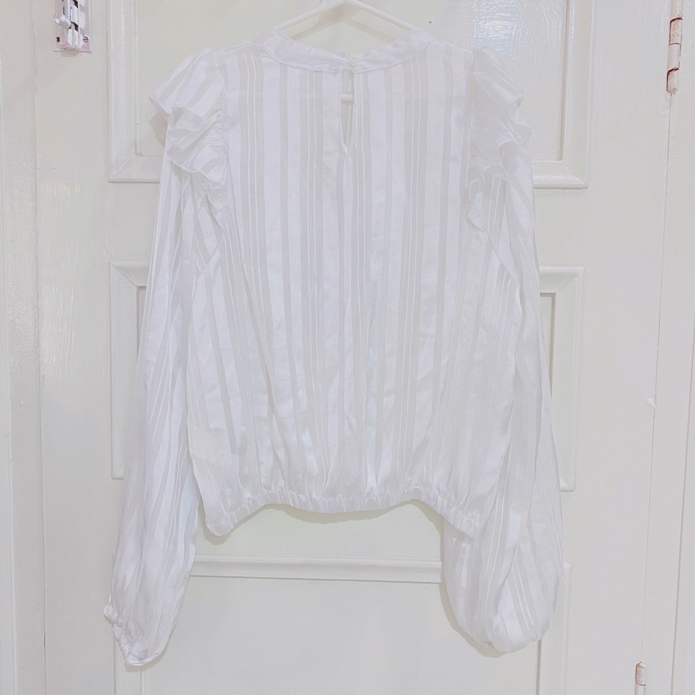 Victorian White Blouse - Picture 3 of 3